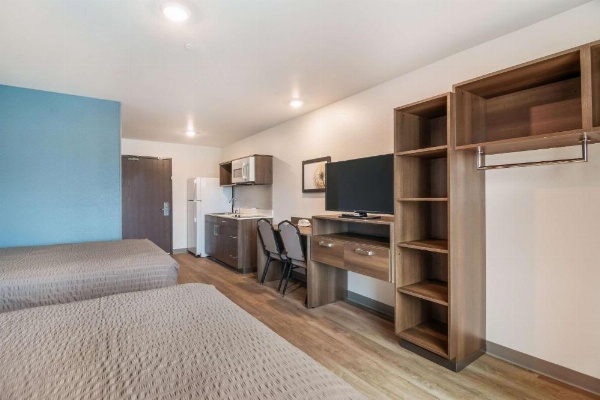 WoodSpring Suites Missoula image 18